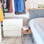 Preview: Betttisch aus Edelstahl | Beistelltisch | Hocker mit Bodenschonern | Handmade in Germany